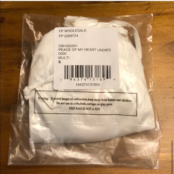 Free People 3 panties silky set Small New - Picture 6 of 6